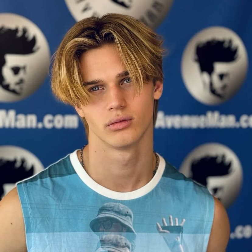 Men's Curtain example 3