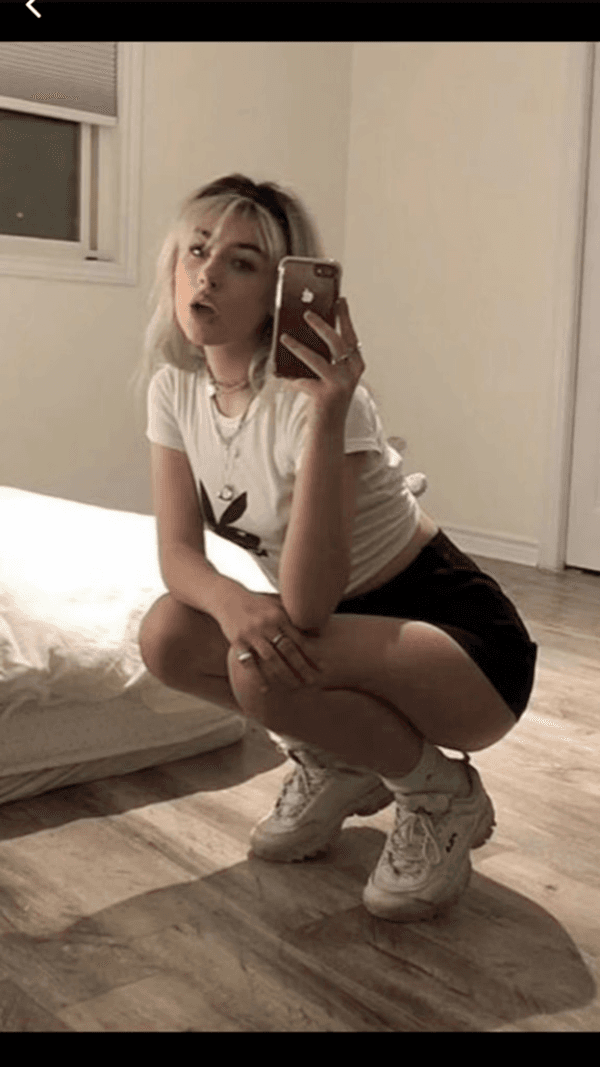 Chillin' Pose π