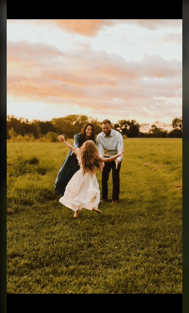 Family Twirls π»
