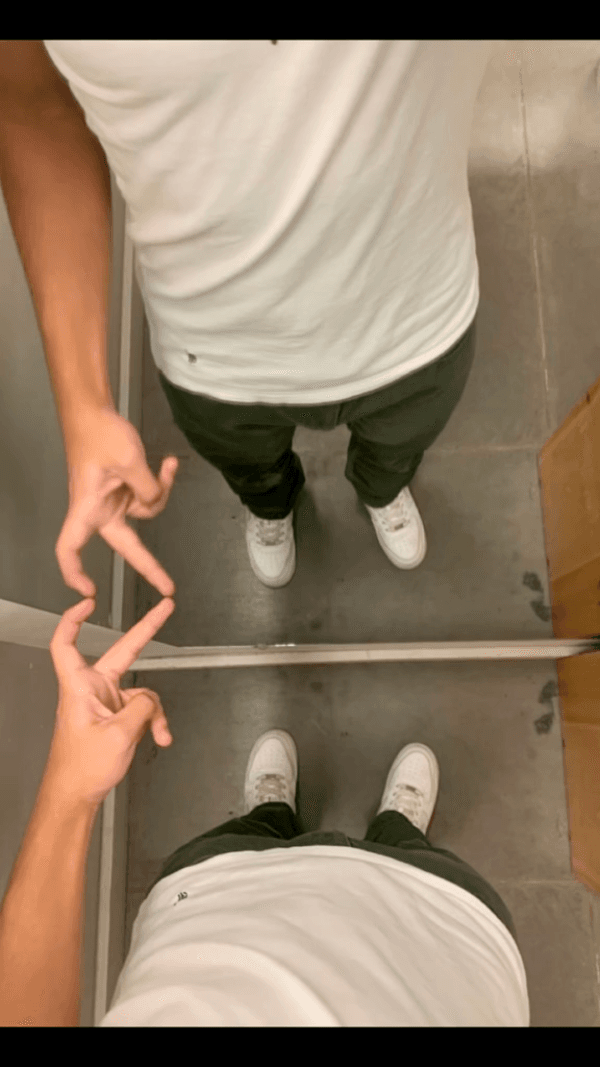 Mirror Play βοΈ
