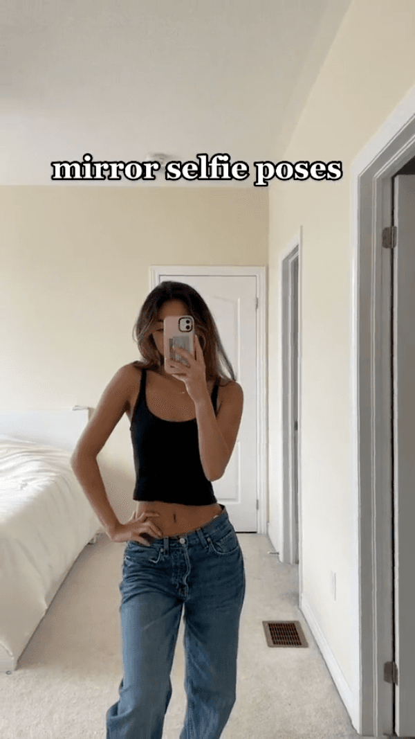 mirror selfie poses