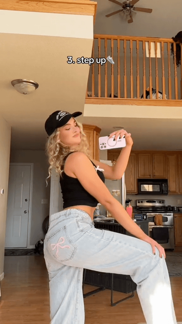 Step upπ