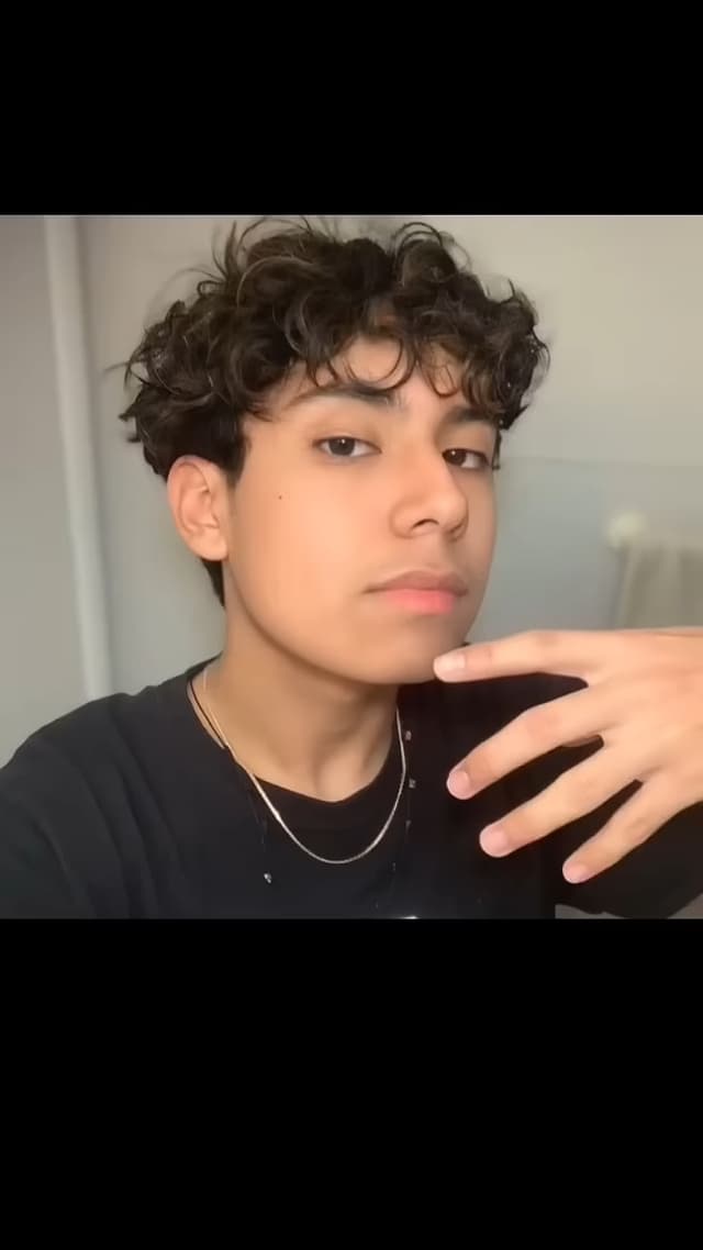Curly Cool ๐